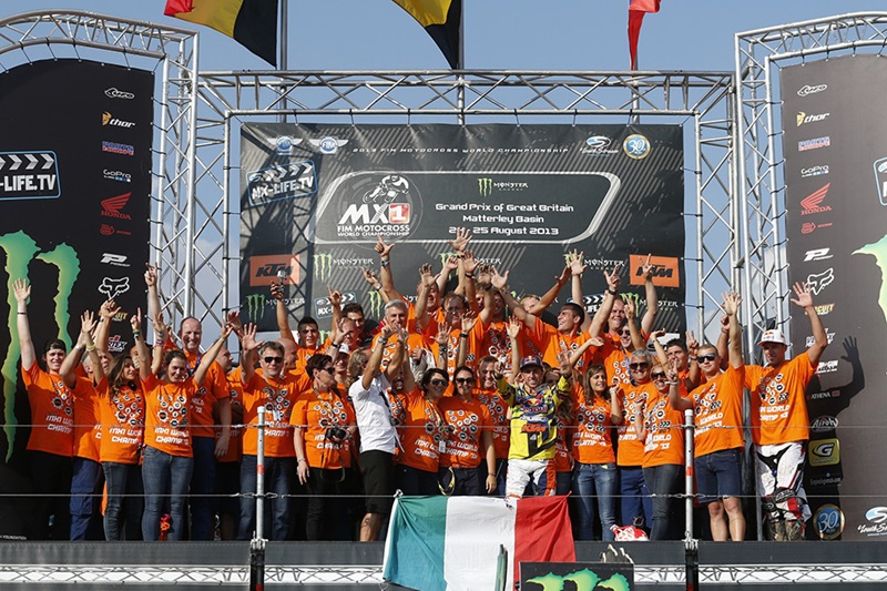 Антонио Кайроли - чемпион мира MX1 2013