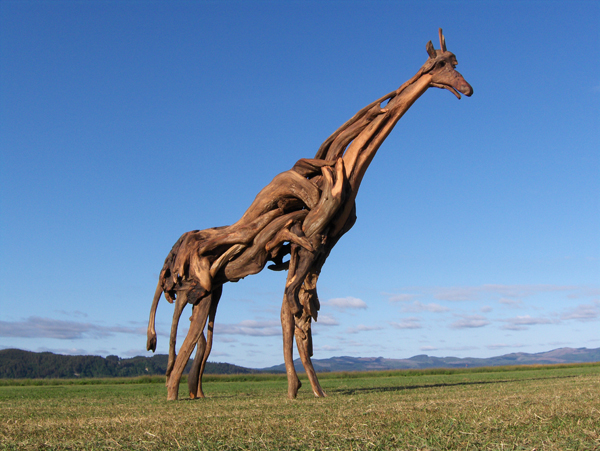 Необычные деревянные скульптуры Джефро Уитто (фото + видео)