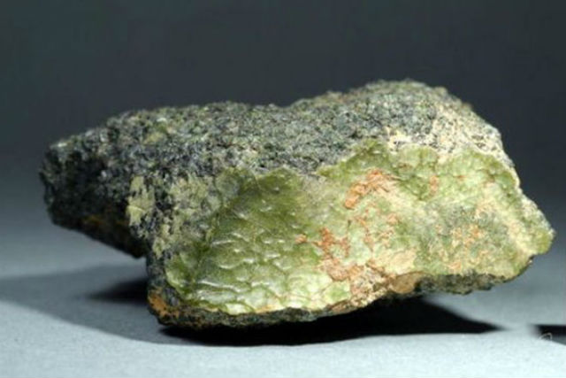 Ученые нашли первый метеорит с Меркурия.