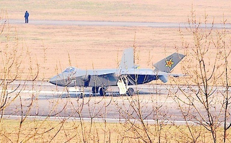 Предварительная оценка прототипа малозаметного китайского истребителя Chengdu J-XX [J-20]