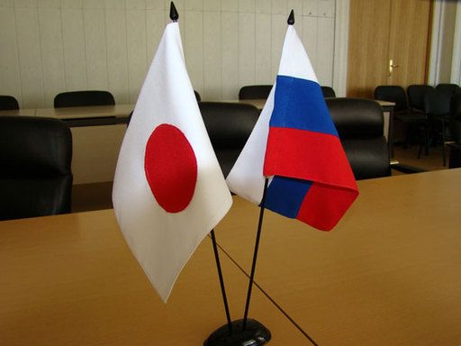 Японский министр заявляет о необходимости возврата Курильских островов