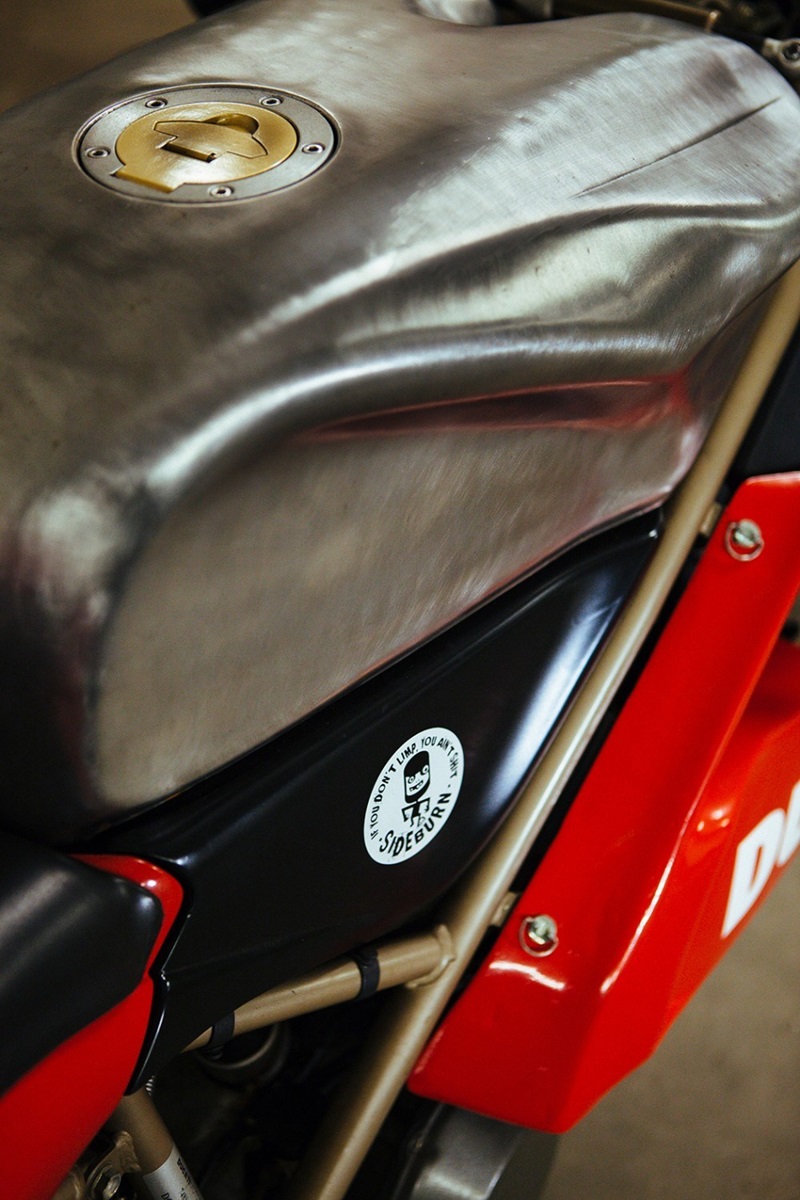Мотоцикл Ducati 748 Endurance - Marcus MotoDesign