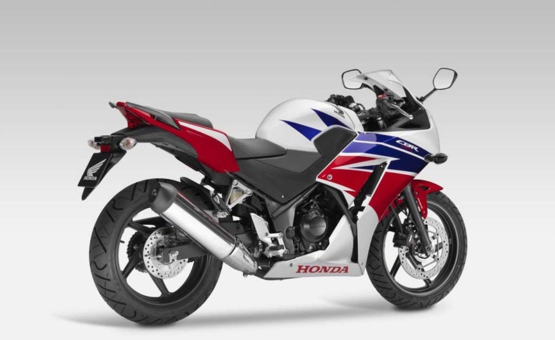 Новый мотоцикл Honda CBR300R 2014 представили на EICMA 2013