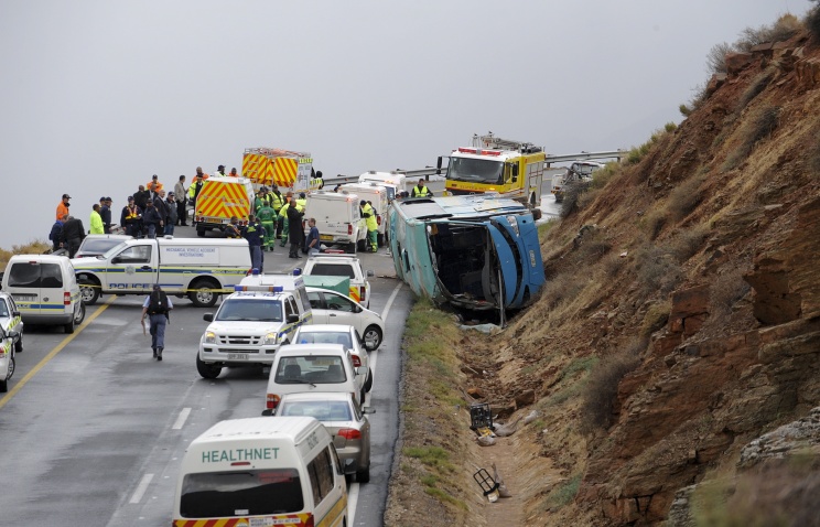 В результате ДТП с автобусом в ЮАР погибли 11 человек