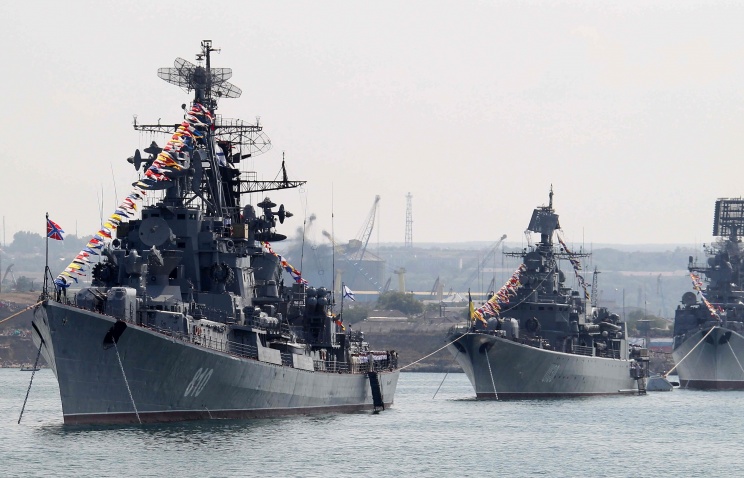 Протесты на Украине почти не распространились на Севастополь, где базируется флот РФ