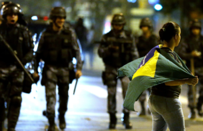 Правительство Бразилии готово к возможным демонстрациям во время ЧМ по футболу 2014 года