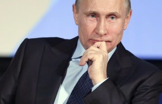 Путин пожаловался, что в его резиденции из труб идет ржавая вода
