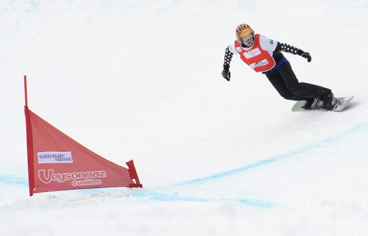 В австрийских Альпах возобновляется розыгрыш Кубка мира по сноуборду