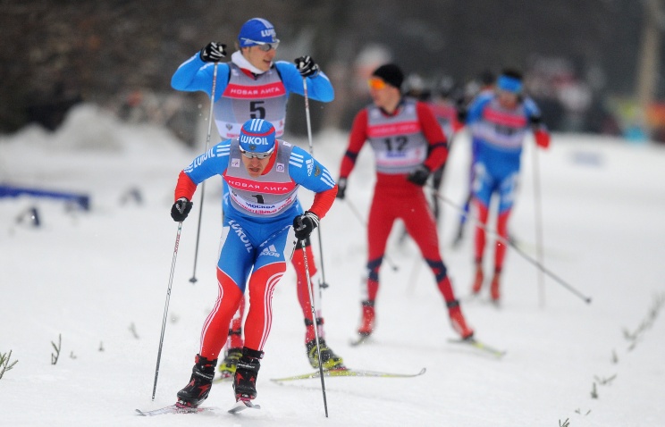 Сборная России победила на этапе Кубка мира по лыжным гонкам в эстафете 4х7,5 км