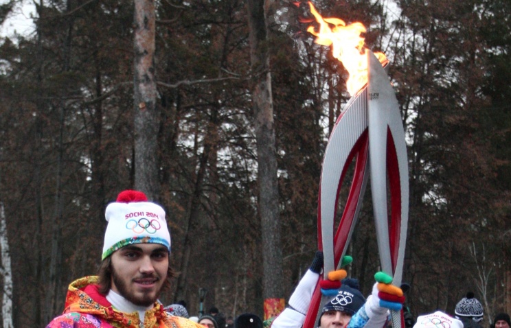 Олимпийский огонь отправился в Омскую область