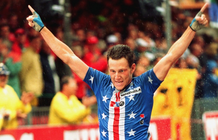 Велогонщик Лэнс Армстронг раздавал взятки, чтобы победить в гонке в 1993 году