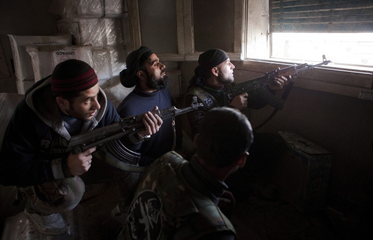 Вооруженные экстремисты захватили в заложники 120 курдов на севере Сирии