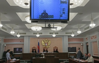 Мосгорсуд признал законным второй приговор экс-акционеру ЮКОСа Невзлину
