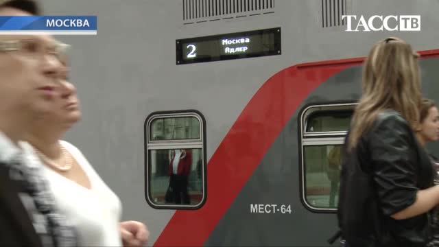 Курение в двухэтажном поезде Москва-Адлер с первого дня Олимпийских игр полностью запретят