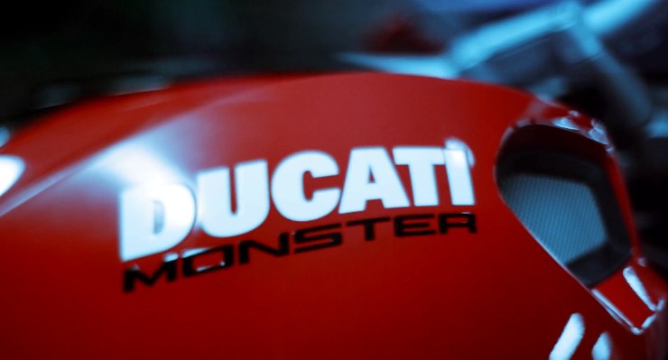 Любительский проморолик Ducati Monster (видео)