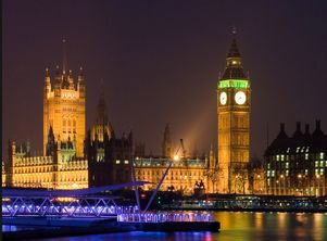 Великобритания: Биг-Бен повторяет рекорд Пизанской башни