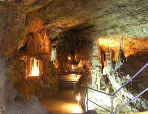 В Мармарисе обнаружена еще одна необычная пещера