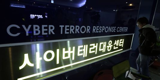 Im zentrum des kampfes südkoreanische gegen cyberterrorismus, Seoul, den 21. märz.
