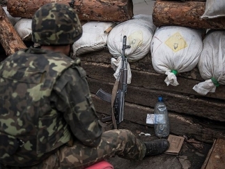 На Донбассе обстрелы продолжаются по всей линии разграничения