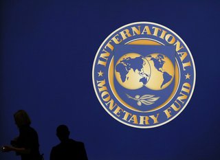 Беларусь уговаривает МВФ на новый кредит
