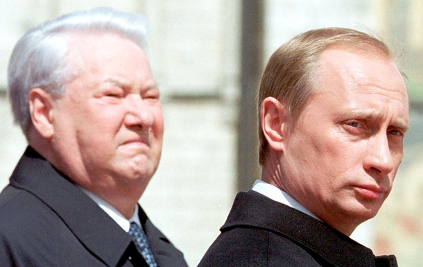 Иванов рассказал, как Путин получил от Ельцина "ядерный чемоданчик"