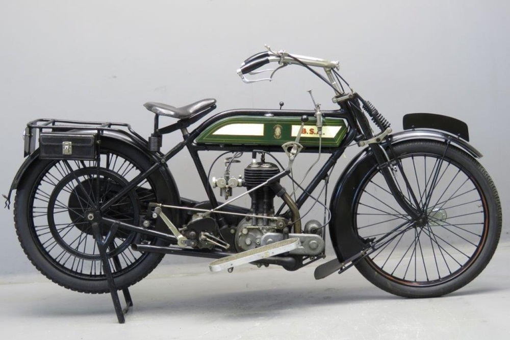 Старинный мотоцикл BSA Model H 1914