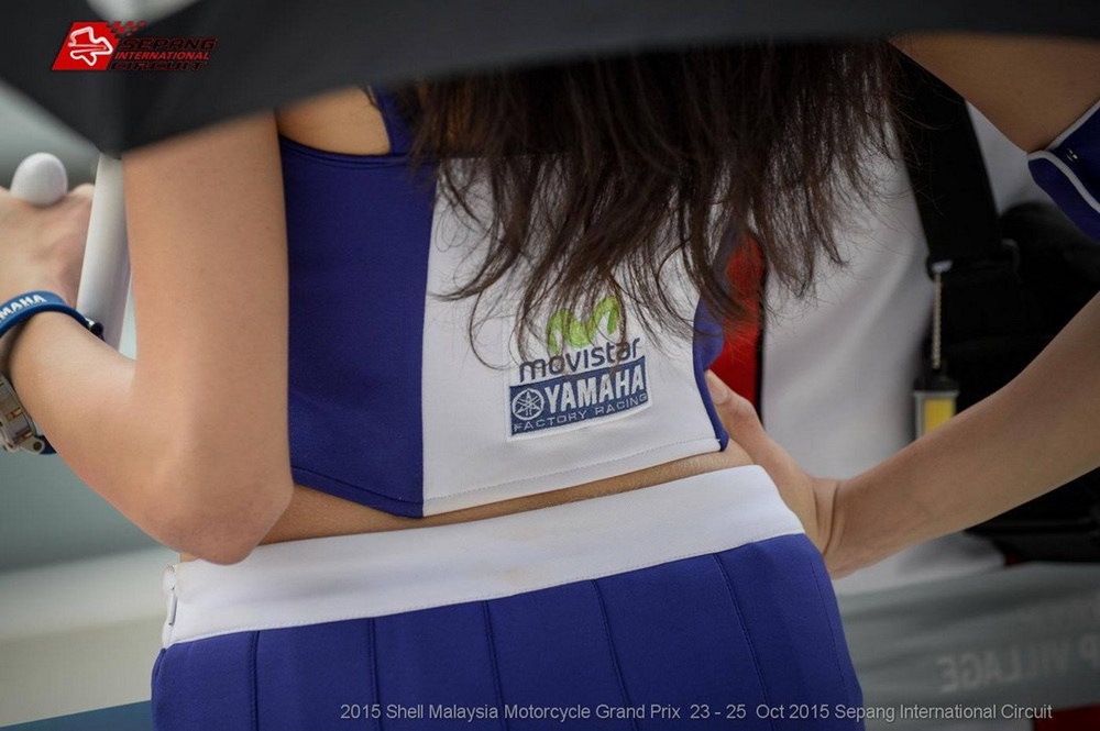 Девушки паддока Гран При Сепанга 2015 (фото)