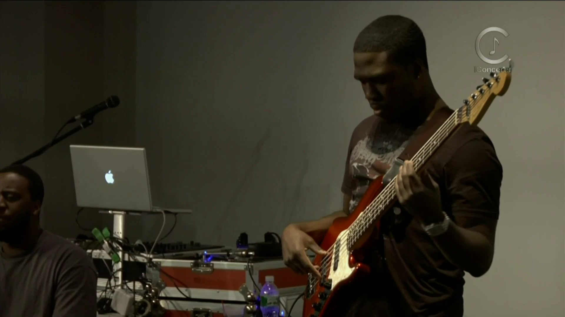 2009 Chris Dave - JazzMix - Live at Harlem Center, Festival in New York City [HDTV 1080p] 6