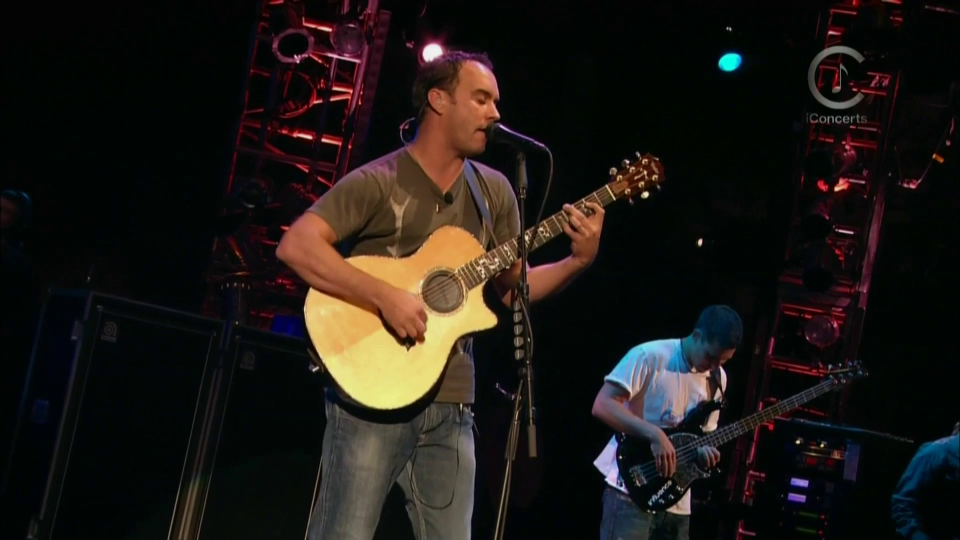 2005 Dave Matthews Band - Weekend On The Rocks [HDTV 1080p] 9